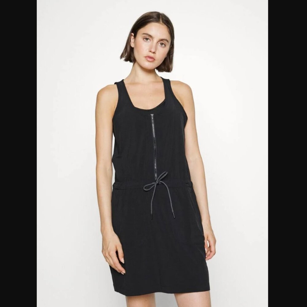 ATHLETA Expedition Dress / Skort | Black Stretch Waist Pockets Zip Front | 6